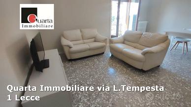 Lecce due camere,soggiorno, cucina , arredato