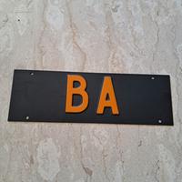 targa automobilistica