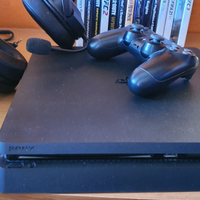 Ps4 500g +12 giochi+2 joystick+cuffie