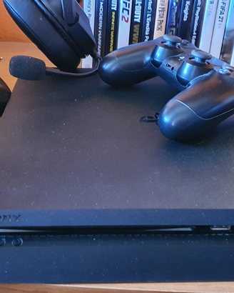 Ps4 500g+2 joystick+cuffie