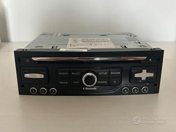 Autoradio Navi Peugeot 5008 2014 per ricambi