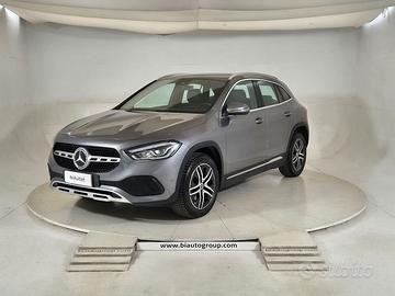 Mercedes-Benz GLA GLA-H247 2020 Benzina 200 S...