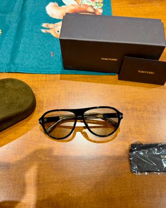 Occhiali Tom Ford Quincy TF 1080 fotocrmatici