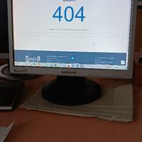 Monitor Samsung Syncmaster 720N  17 pollici