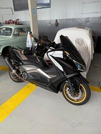 Yamaha TMAX 530