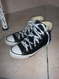 Converse super star nere