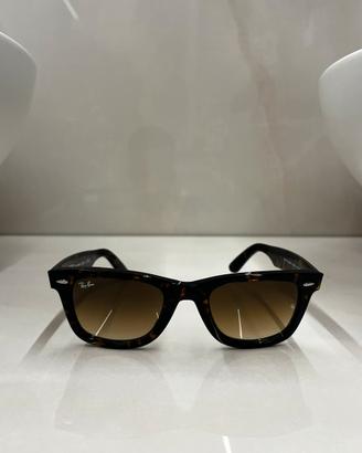 Rayban Wayfarer RB2140
