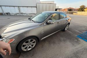 Jaguar XF 2.7d  luxury 