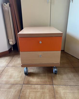 Cassettiera comodino
