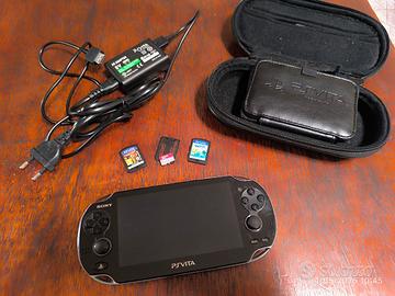 PSVITA WIFI + 2 Giochi 