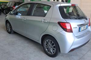 TOYOTA Yaris - 2017