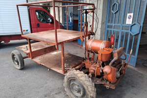 Semovente raccoglitore