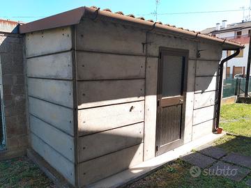 casetta in cemento 