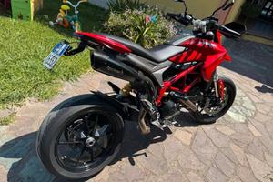 Hypermotard 939