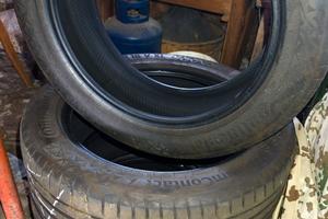 4 gomme Continental 215 55 18 xl