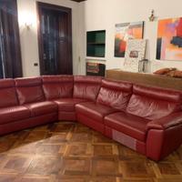 Divano Doimo in pelle con chaise-longue