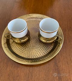 SERVIZIO DA CAFFE'  DORATO- 2 TAZZINE CON VASSOIO