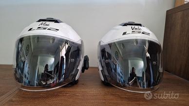Coppia caschi ls2 jet e interfoni midland btx1 pro