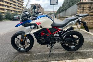 Bmw G 310 gs rally 2025 km 1500 (permuta rate)