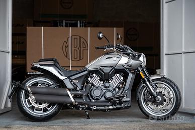 CUSTOM KEEWAY/BENELLI C1002V BICILINDRICO A V