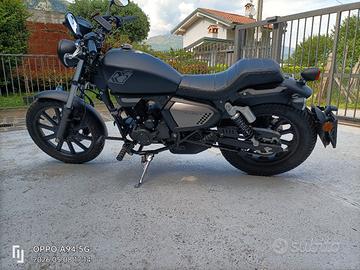 moto  125 k light 