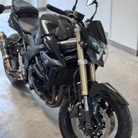 Suzuki Gsr 750 nero