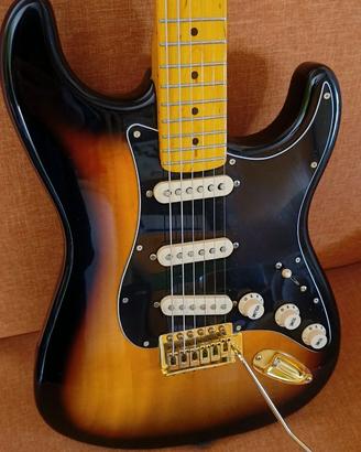 SQUIER by FENDER