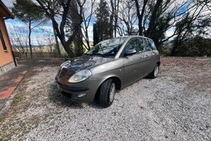 Lancia y 1.2 metano 2006