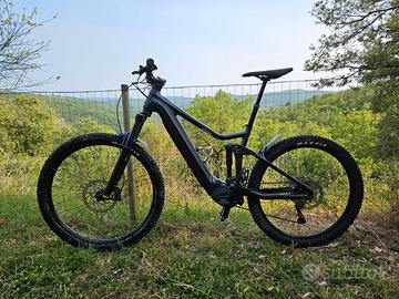 22 EONE-FORTY 475 SL DARK SILVER/BLACK