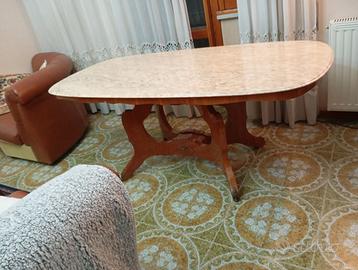 Tavolo da pranzo ovale vintage