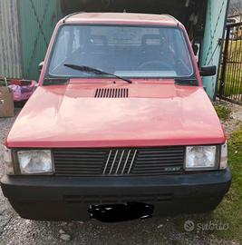 panda 750 rossa