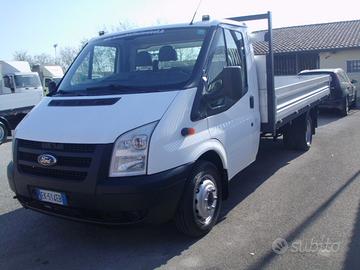 Ford Transit motore 2400 140cv con cassone mt 4.40