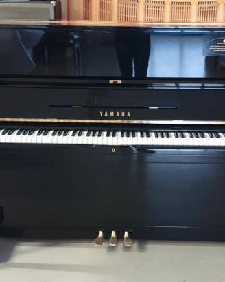 Pianoforte Yamahaa U1