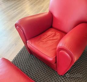 Poltrona Frau mod “Vanity Fair” con pouf