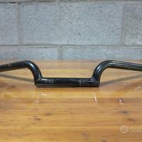 Manubrio aftermarket per moto custom