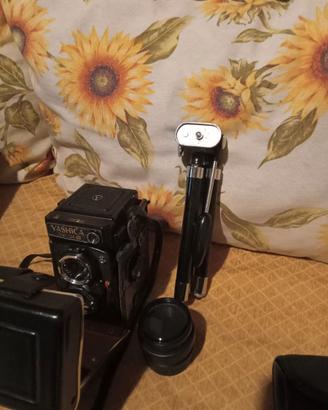 YASHICA 124 G 120mm + borsa originale