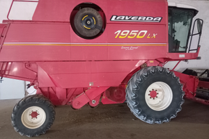 Mietitrebbia Laverda 1950LX