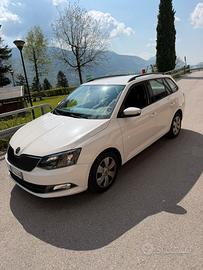 Skoda fabia 1.4d automatico 2017