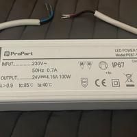 Alimentatore switching industriale PEF44 IP44