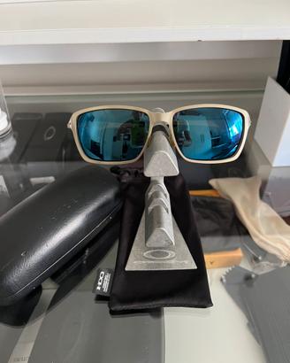 Oakley TinCan - Light/Ice Iridium