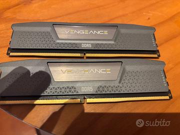 RAM CORSAIR VENGEANCE DDR5 32GB (2 x 16GB)