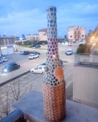 Bottiglia artistica decorata a mano