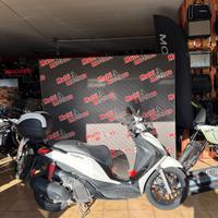 Piaggio Medley 150