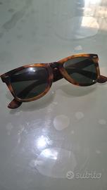 occhiali RayBan Wayfarer