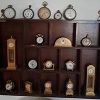 Collezione Excelsior 17 orologi in bacheca legno