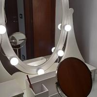 Toeletta Vanity LED da Donna – Smontabile, Ottime