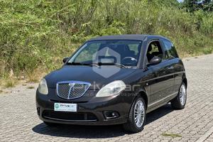 LANCIA Ypsilon 1.3 MJT 75 CV Oro
