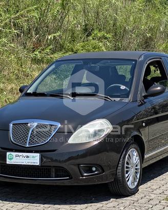 LANCIA Ypsilon 1.3 MJT 75 CV Oro