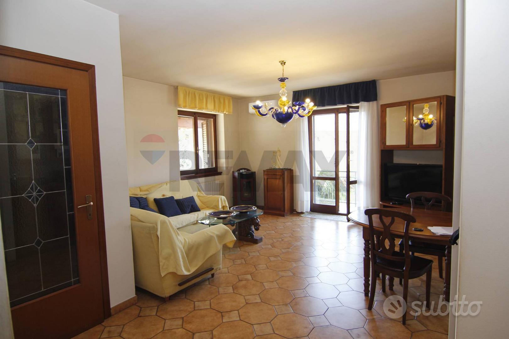 Casa – Orino, Ronco - Vista 2