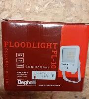 faretto sensore movimento